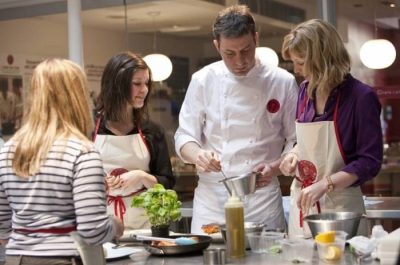 Cours de cuisine avec dégustation