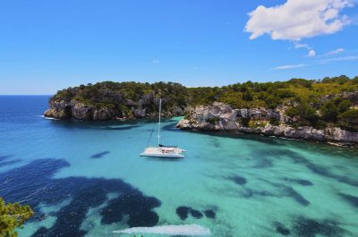 Croisière privatisée en catamaran