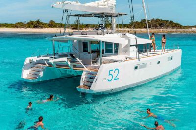 Croisière privatisée en catamaran