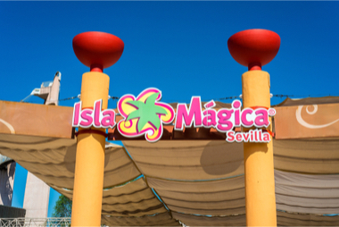 Frissons au parc d’attractions Isla Magica