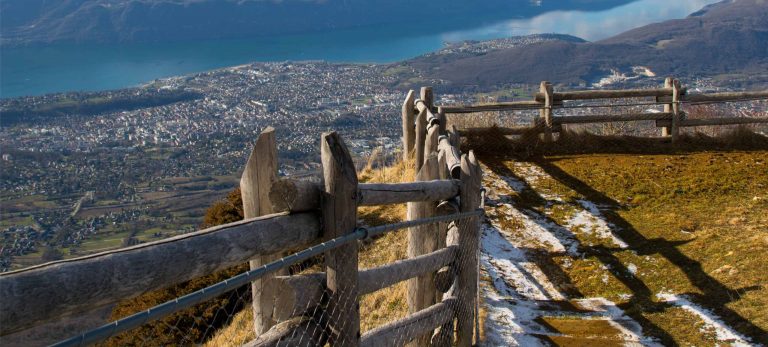 <strong>Aix-les-Bains depuis le Mont-Revard</strong>