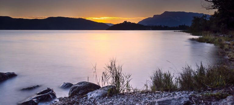 <strong>Coucher de soleil sur le lac du Bourget</strong>