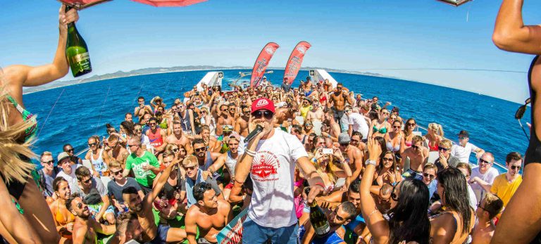 <strong>Oceanbeat, boat party all inclusive à Ibiza</strong>