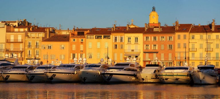 <strong>Yachts de luxe à Saint-Tropez</strong>