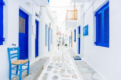 Déambuler dans les rues de Chora à Mykonos