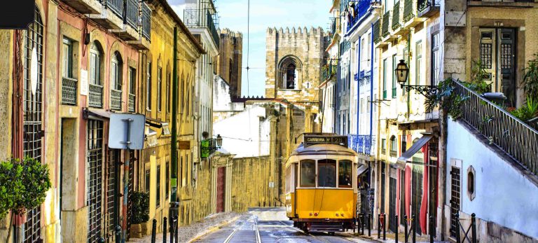 <strong>Découverte de la ville en tram</strong> 