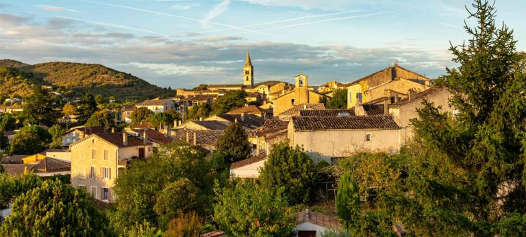 <strong>Le village de Vallon-Pont-d'Arc</strong>